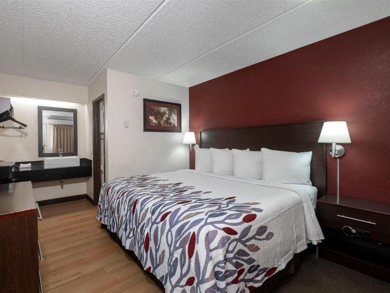 Red Roof Inn Champaign - University Dış mekan fotoğraf