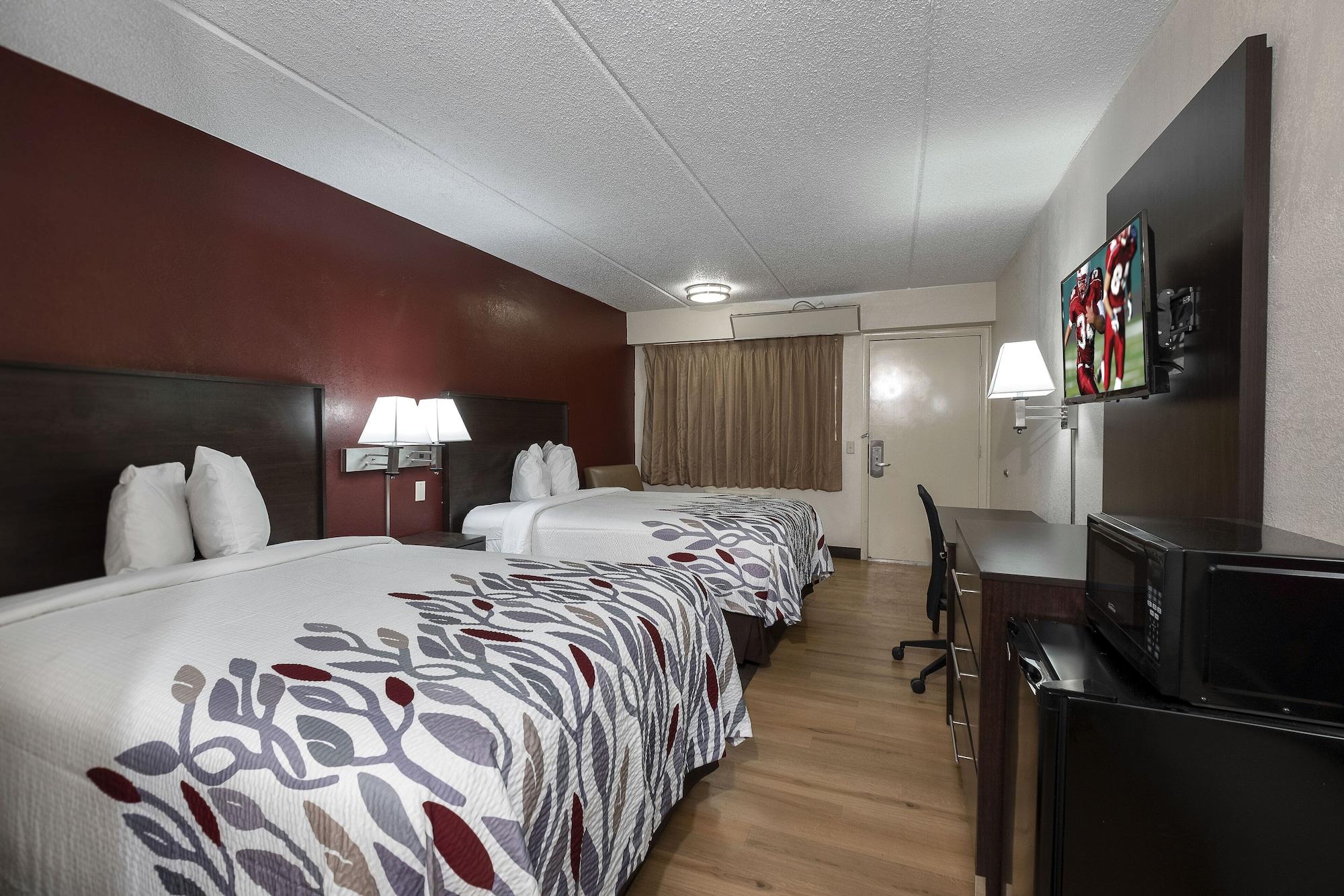 Red Roof Inn Champaign - University Dış mekan fotoğraf